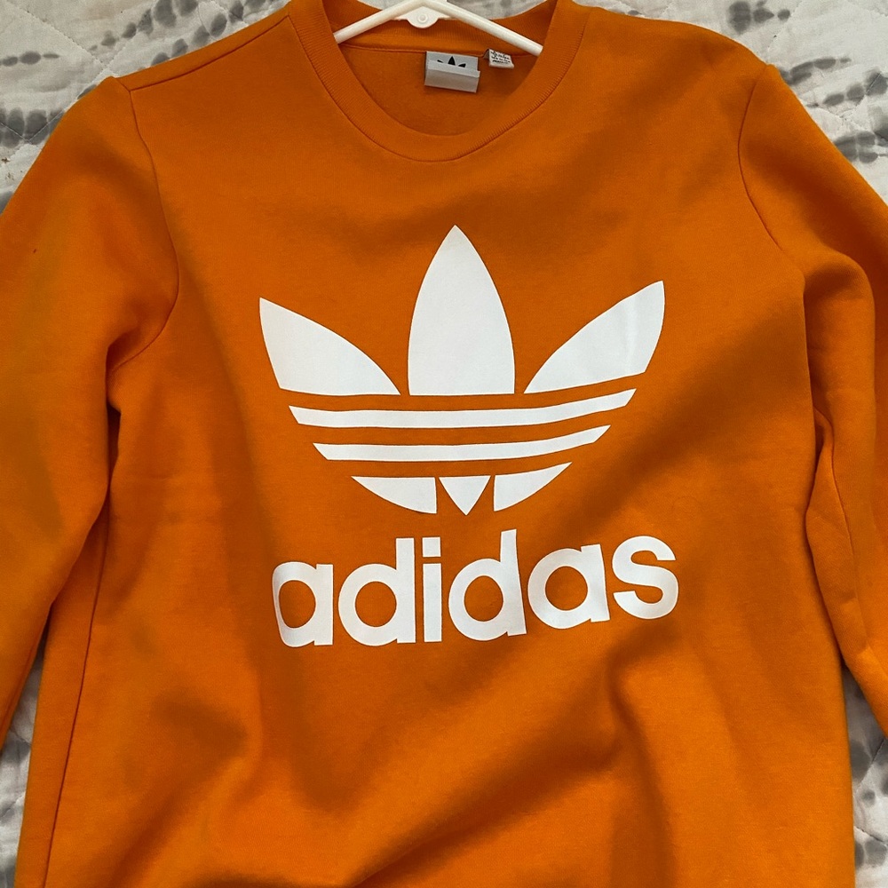 Adidas crewneck